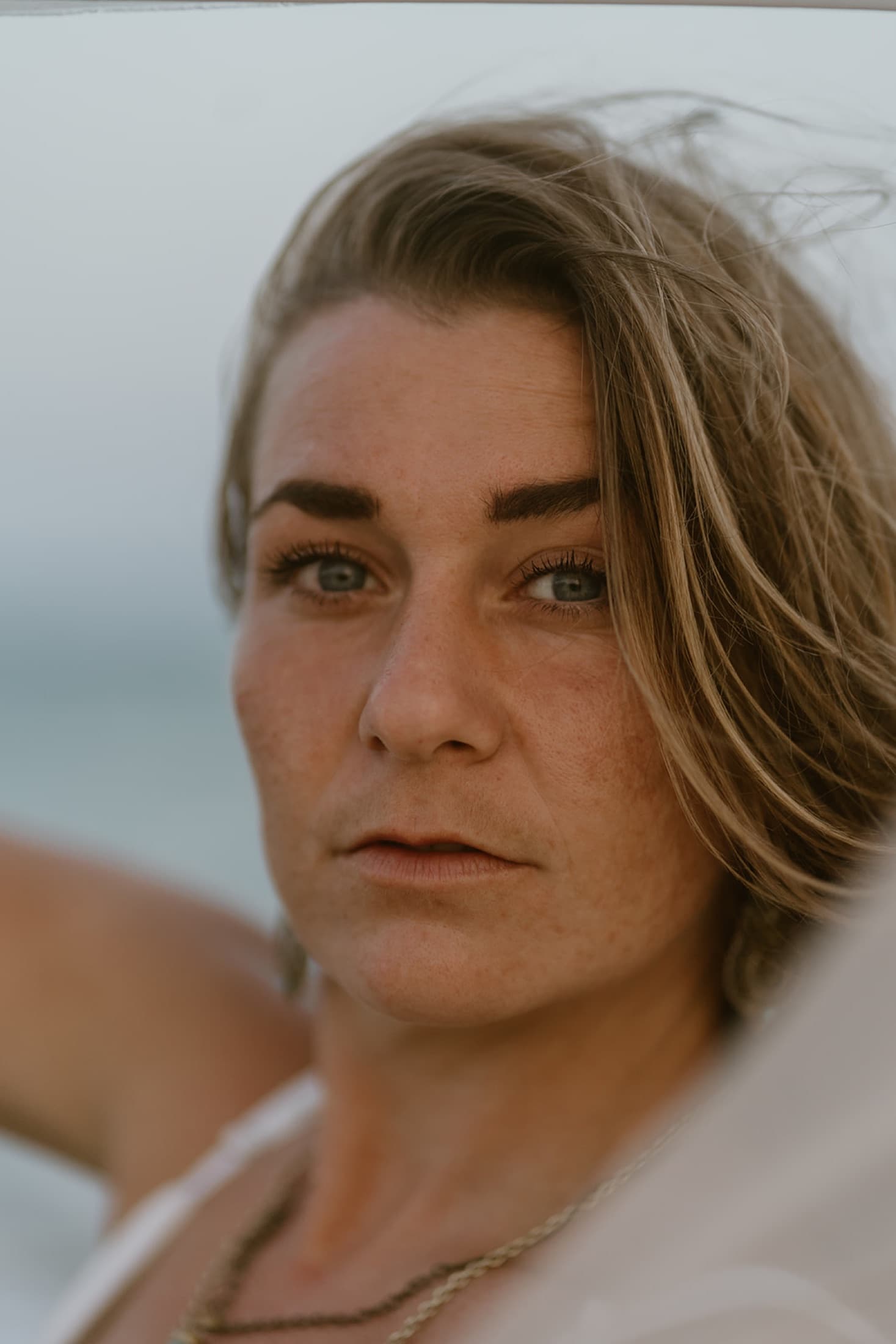 Pauline Pruggmayer — Portrait am Meer
